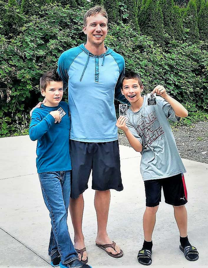 Nick Foles with Randy's grandsons Jake and Ty